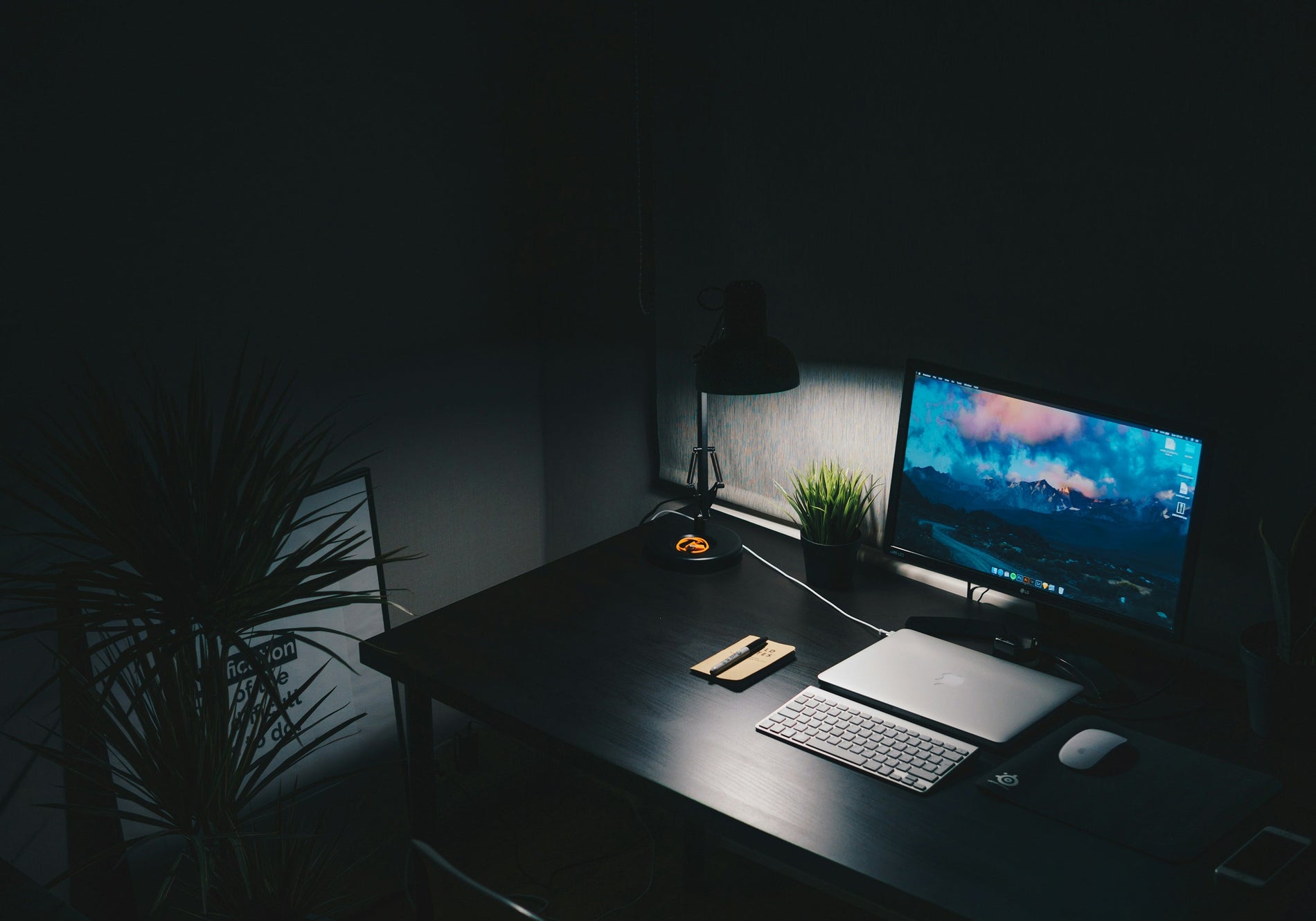 How to Choose the Right Laptop for Your Needs: A Comprehensive Guide